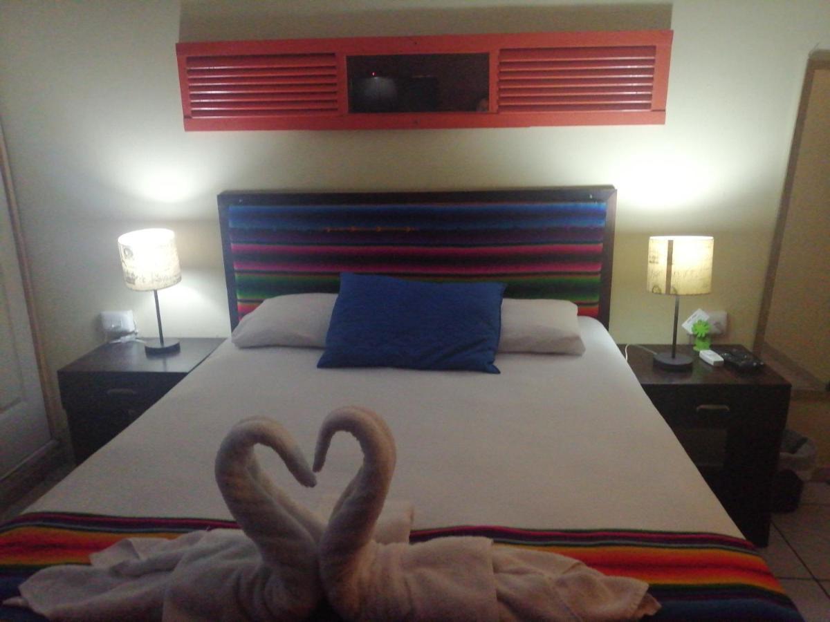 Hotel Antiguo Antiguo Cuscatlan Ngoại thất bức ảnh