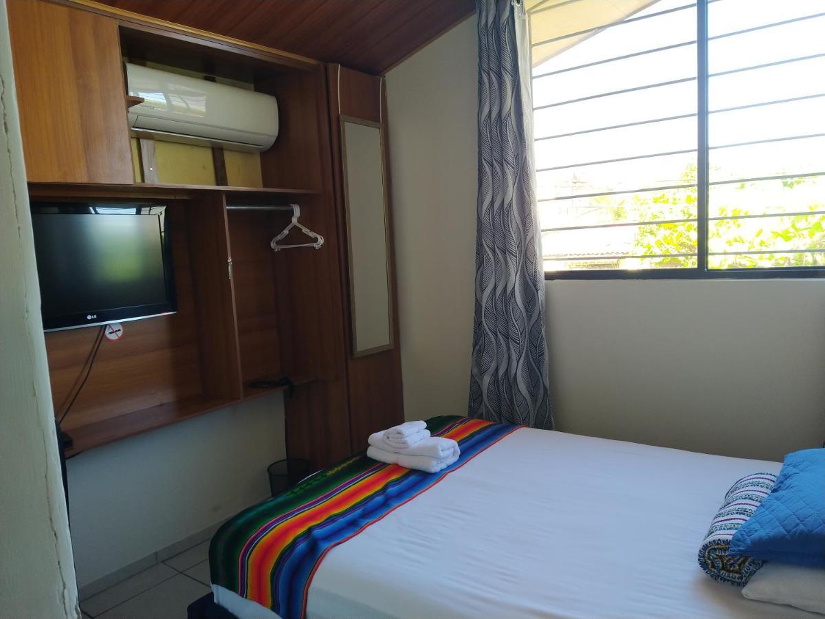 Hotel Antiguo Antiguo Cuscatlan Phòng bức ảnh