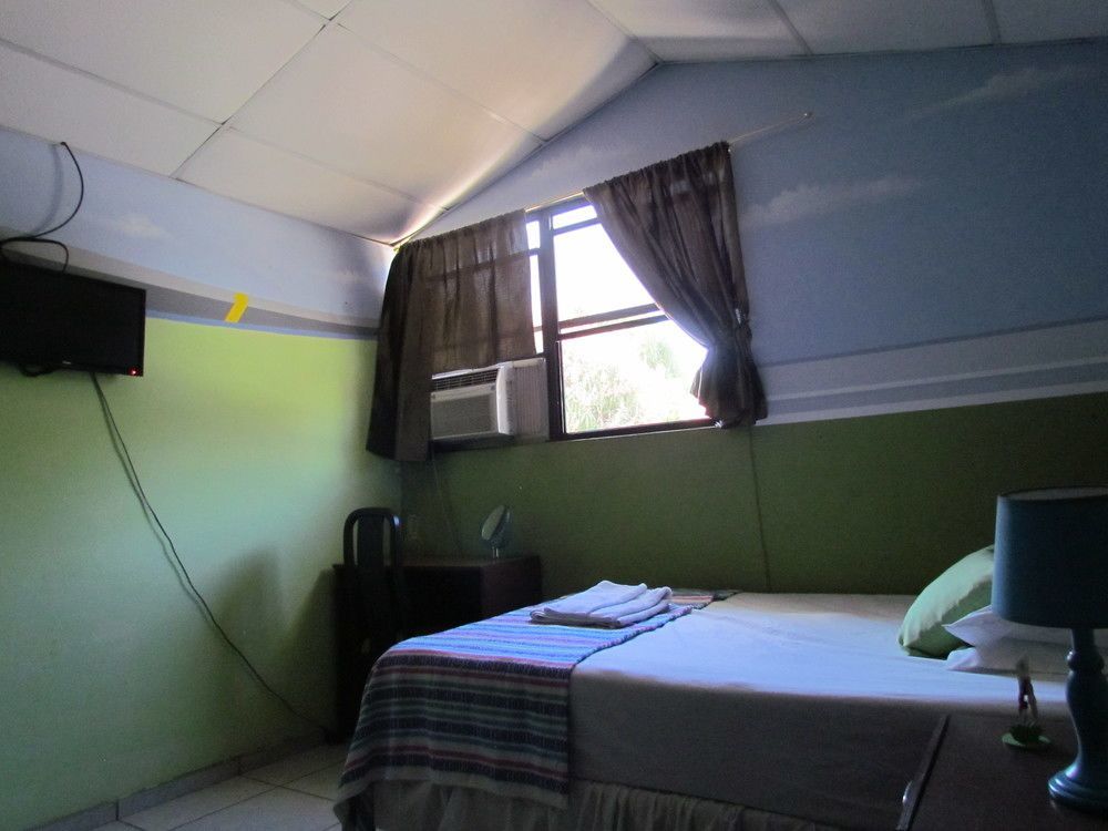 Hotel Antiguo Antiguo Cuscatlan Ngoại thất bức ảnh